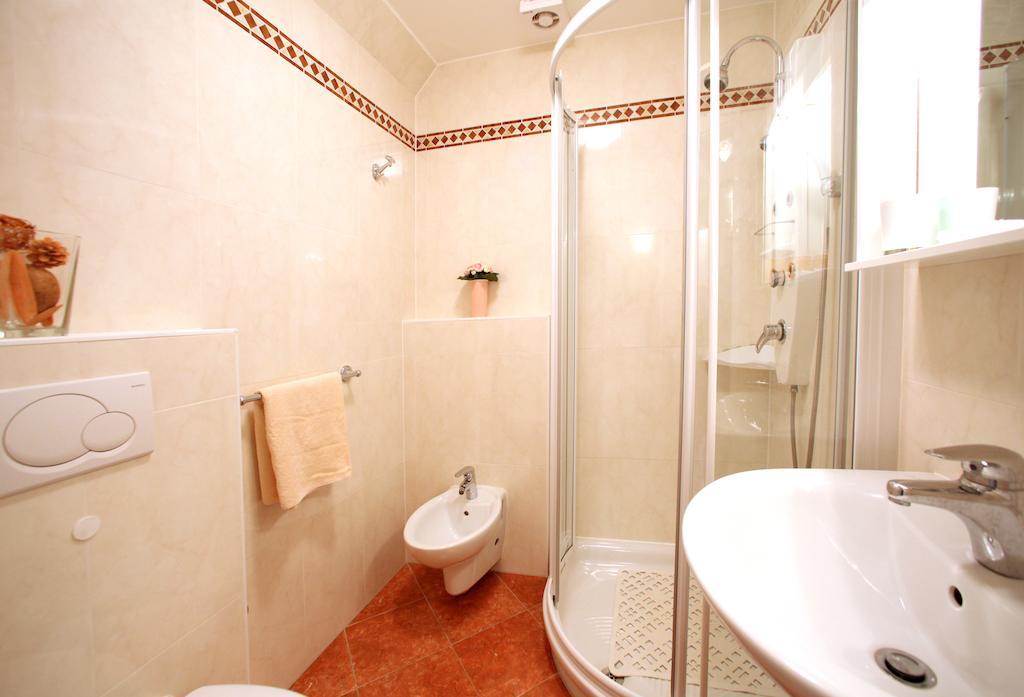Holiday Home Villa Bella Vrsar Δωμάτιο φωτογραφία