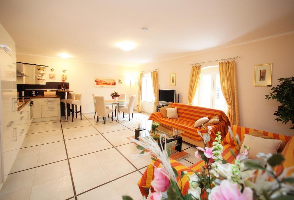 Holiday Home Villa Bella Vrsar Δωμάτιο φωτογραφία